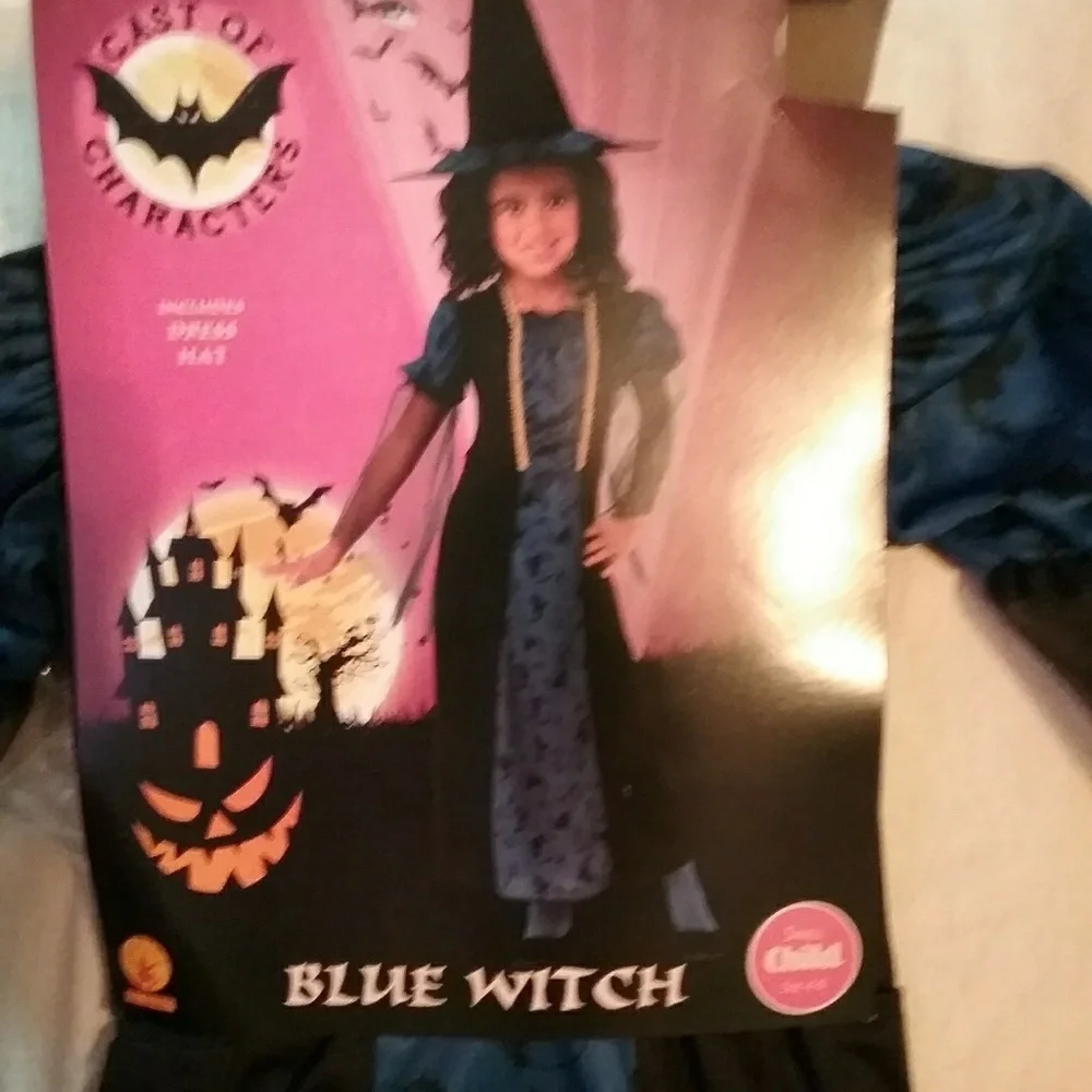 Witch children's costume brand new size 4/6